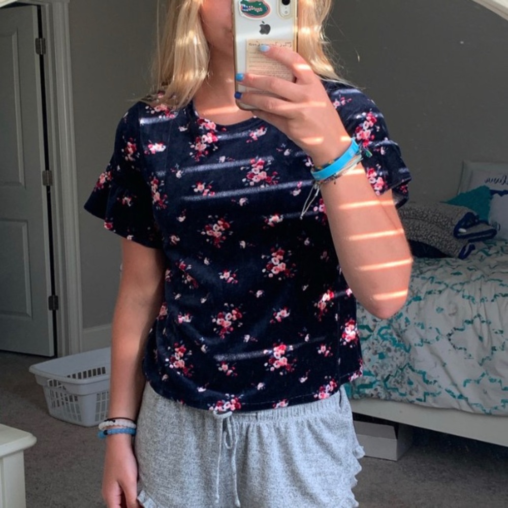 Navy Abercrombie floral shirt